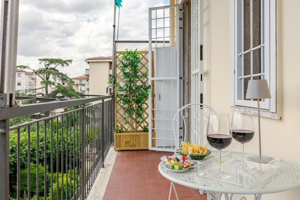 Luminoso Appartamento Fiorentino フィレンツェ エクステリア 写真